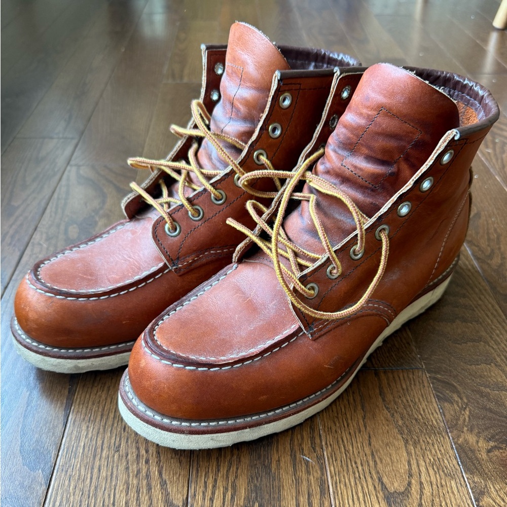 Red Wing Men Classic Moc Boot